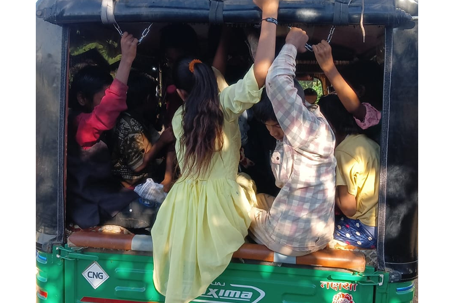 Children of Workers of Arihant Industries being taken to School.