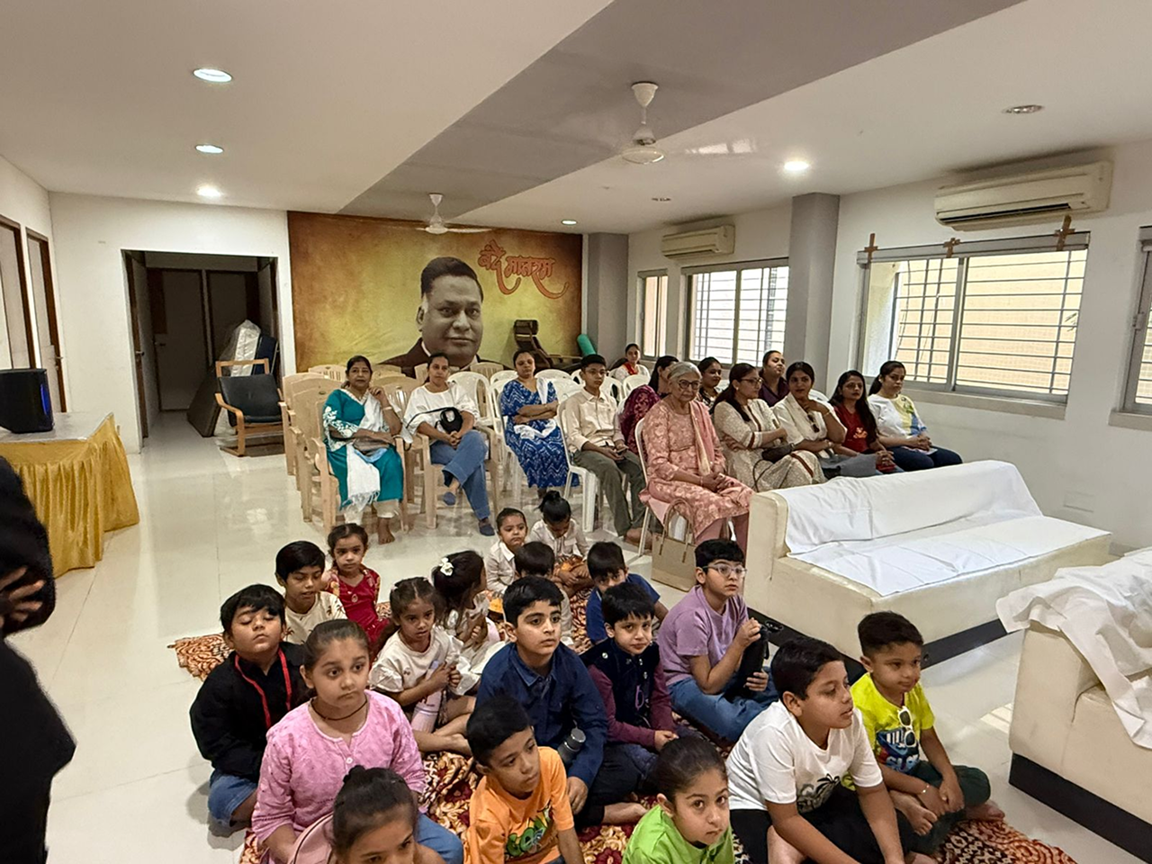 Students of GMIU university Bhavnagar on a visit to Arihant industries